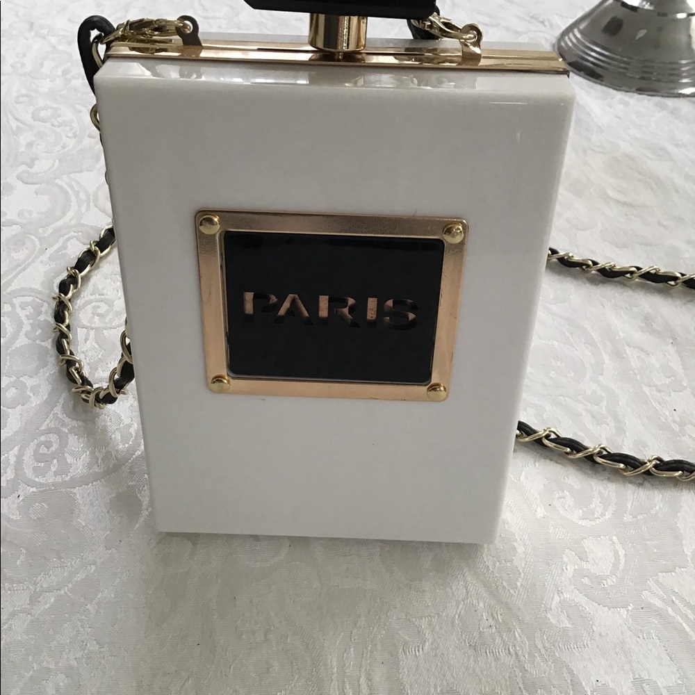 Cute Paris purse